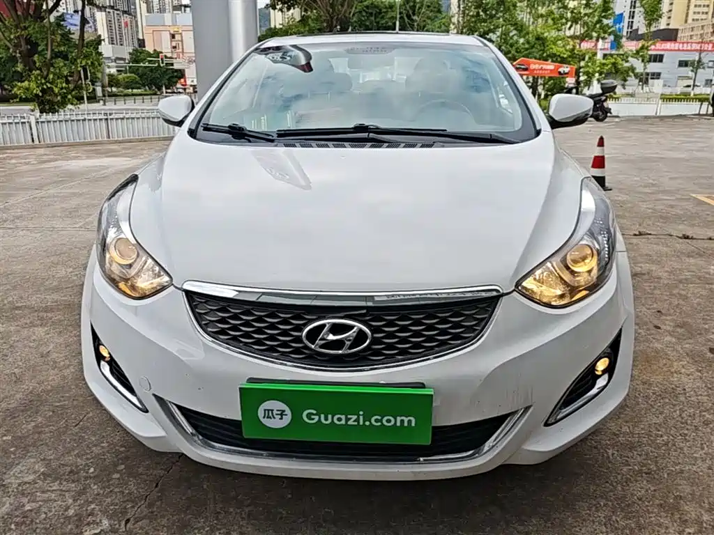 Hyundai Elantra Langdong 2016 — фото 3