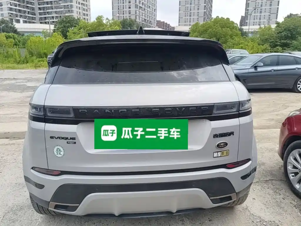 Land Rover Range Rover Evoque 2022 — фото 6