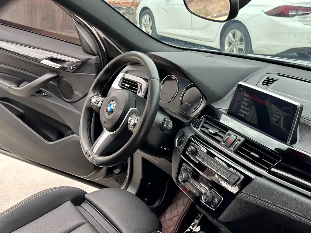 BMW X2 2020 — фото 14