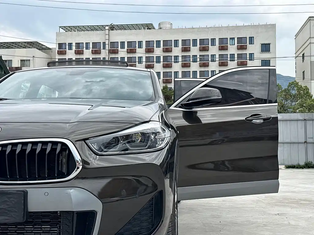 BMW X2 2020 — фото 18