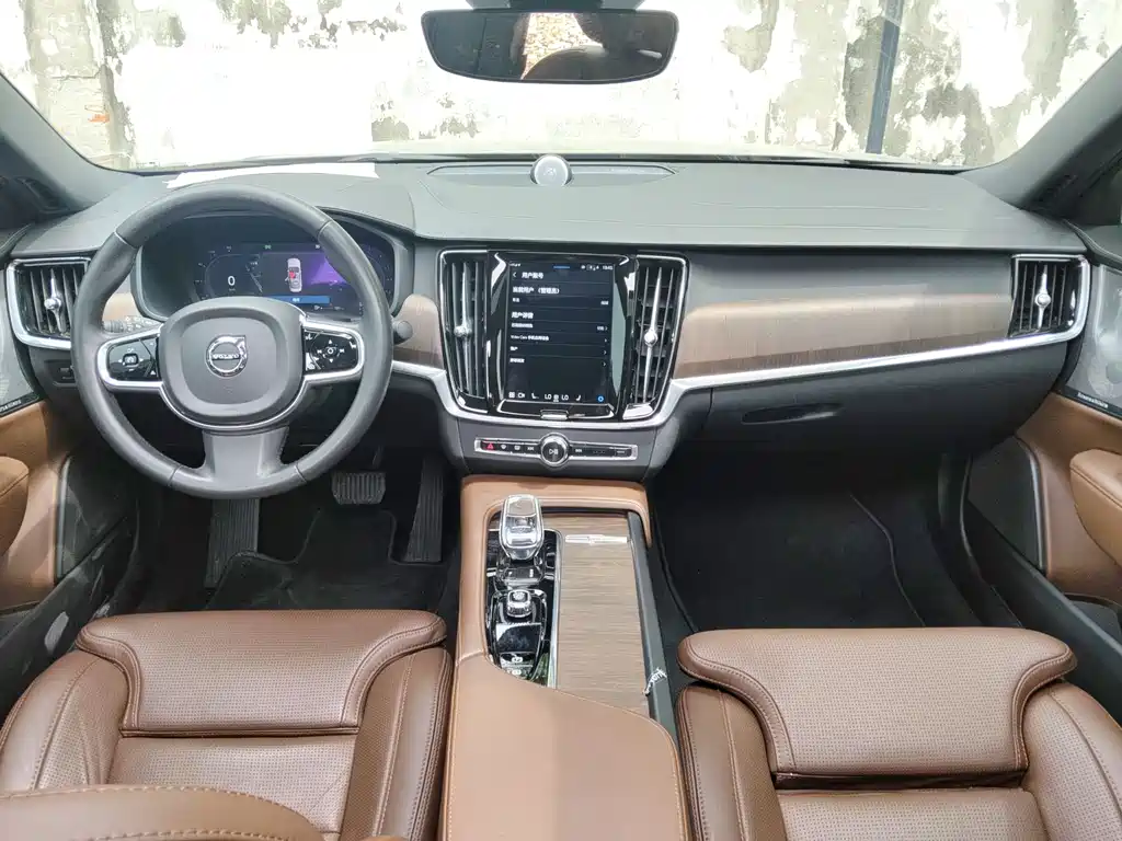 Volvo S90 2022 — фото 10