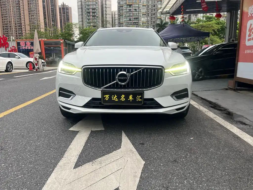 Volvo XC60 2020 — фото 2
