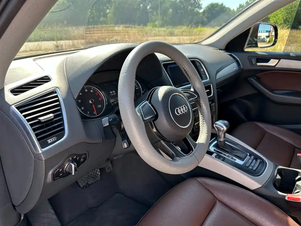 Audi Q5 2016 — фото 14