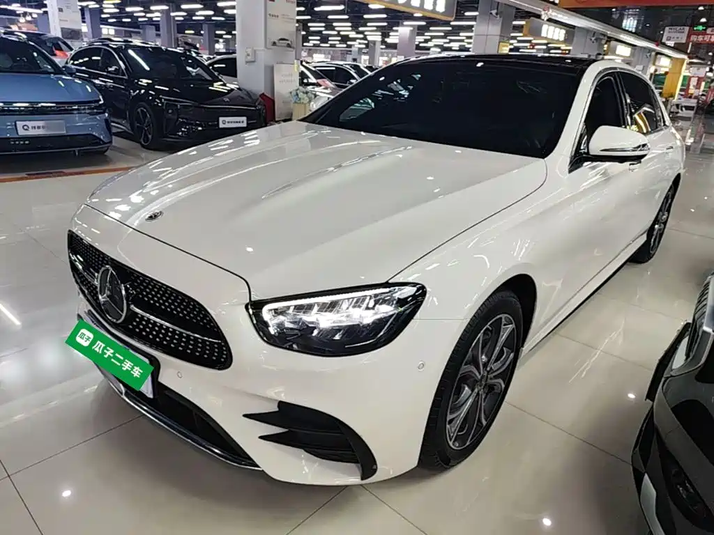 Mercedes-Benz E-Class 2023 — фото 1