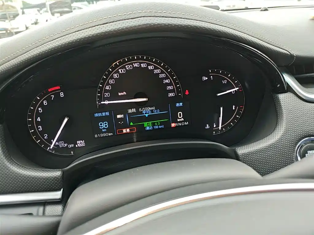 Cadillac XTS 2018 — фото 12