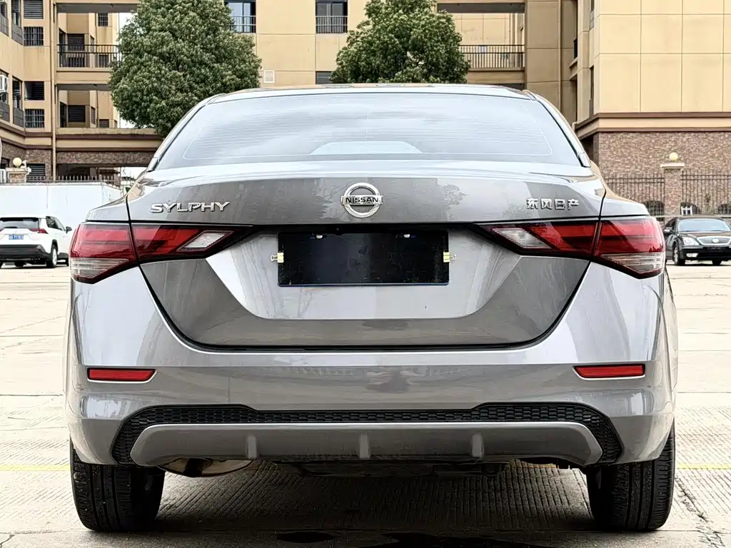 Nissan Sylphy 2023 — фото 17