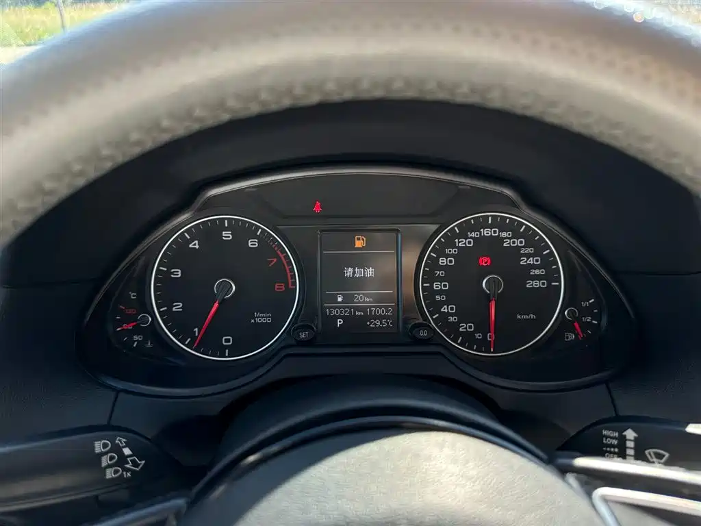 Audi Q5 2016 — фото 12