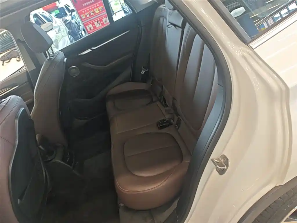 BMW X1 2021 — фото 17