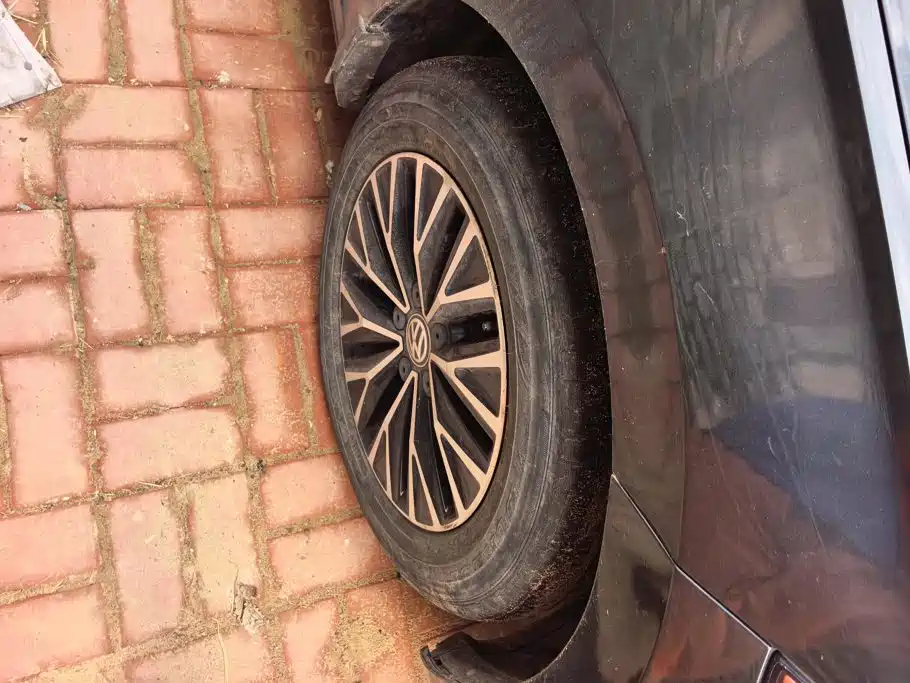 Volkswagen Sagitar 2020