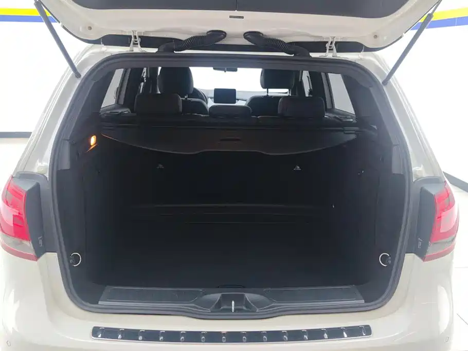 Mercedes-Benz B-Class 2018 — фото 4