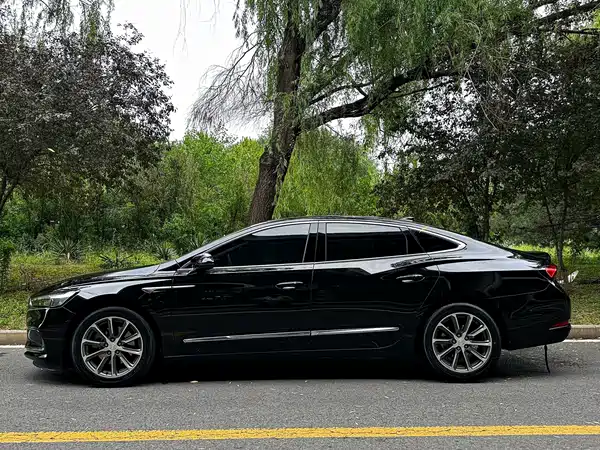 Buick LaCrosse 2022