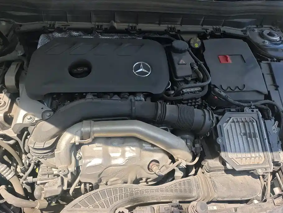 Mercedes-Benz GLB 2024 — фото 10