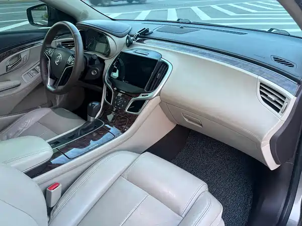 Buick LaCrosse 2014