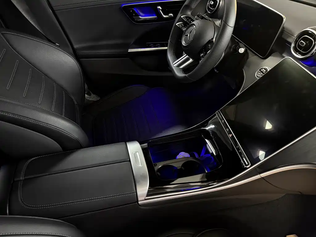 Mercedes-Benz C-Class 2022