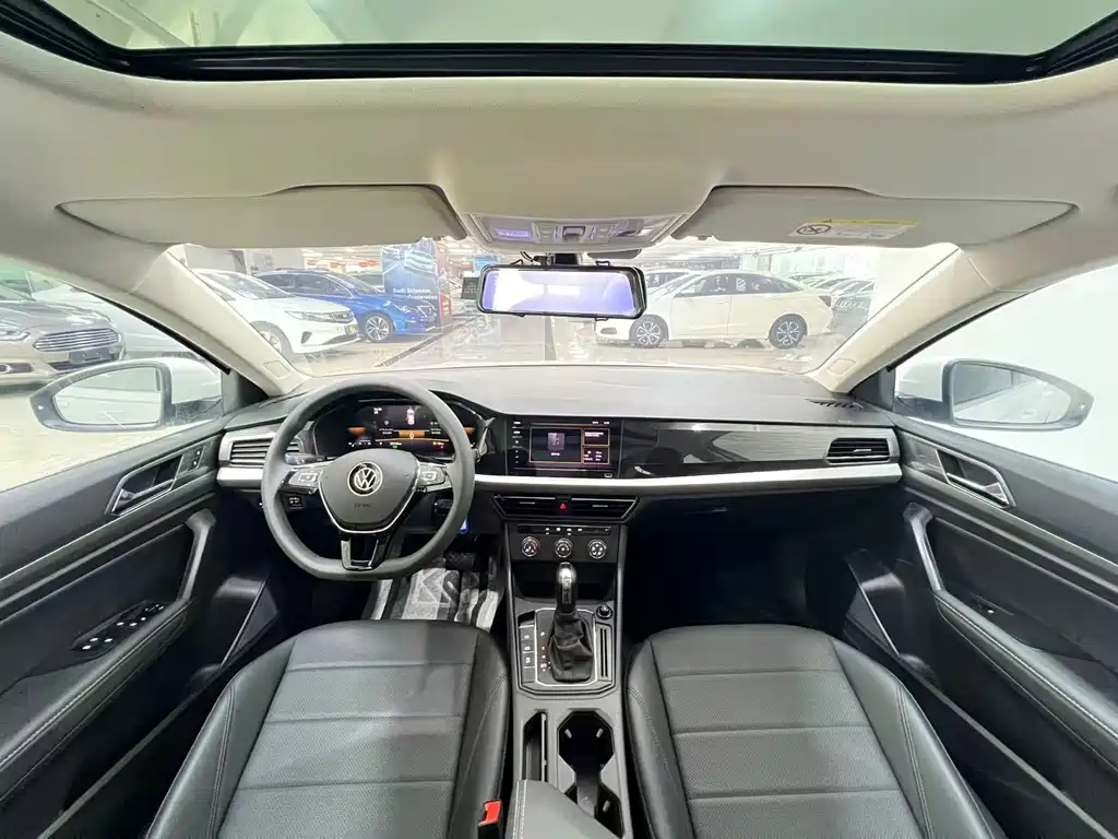 Volkswagen Lavida 2022