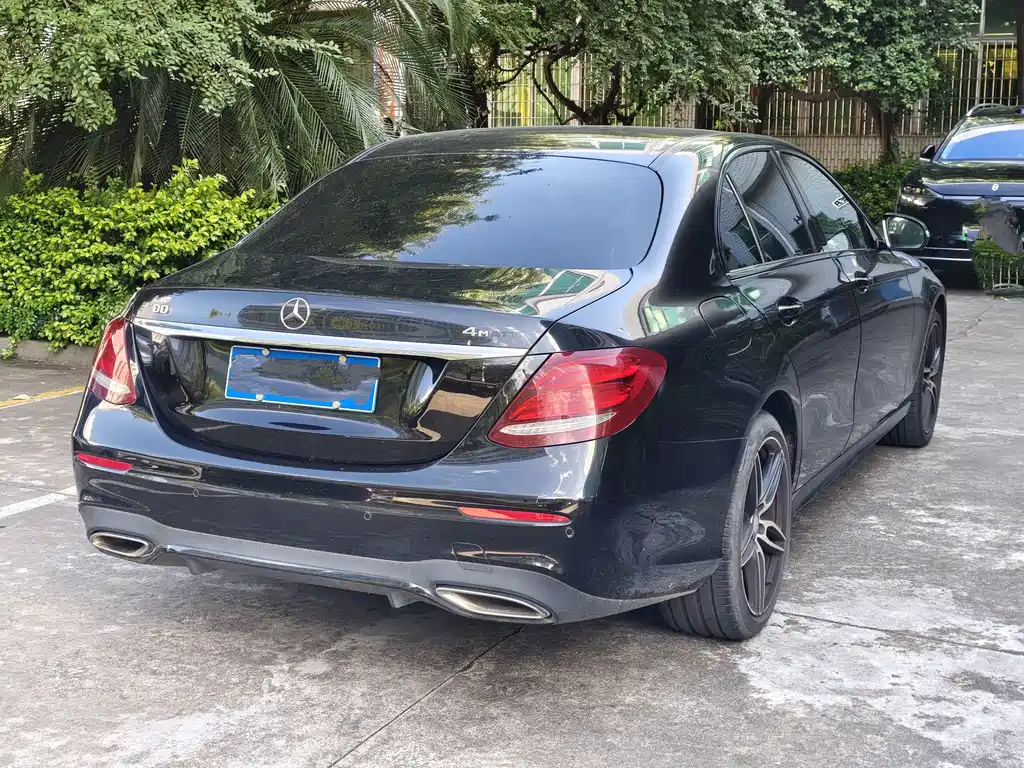 Mercedes-Benz E-Class 2017