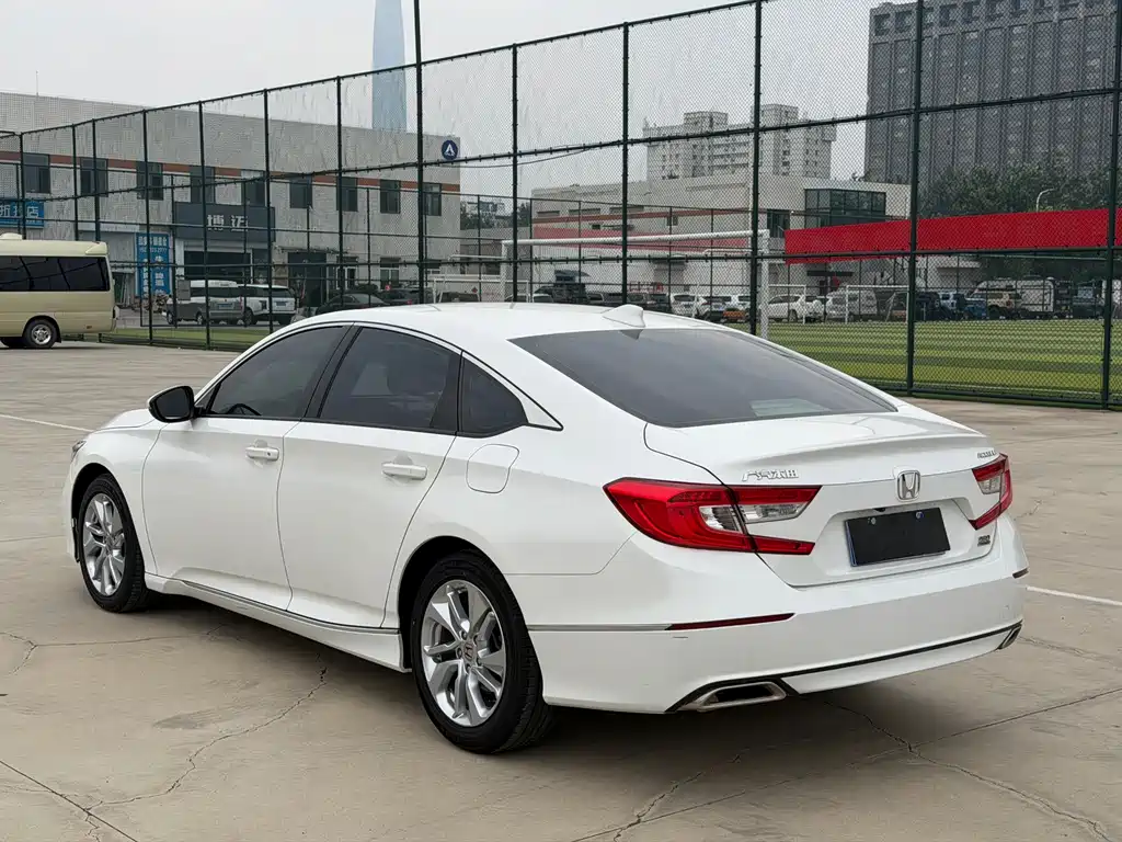 Honda Accord 2019 — фото 4