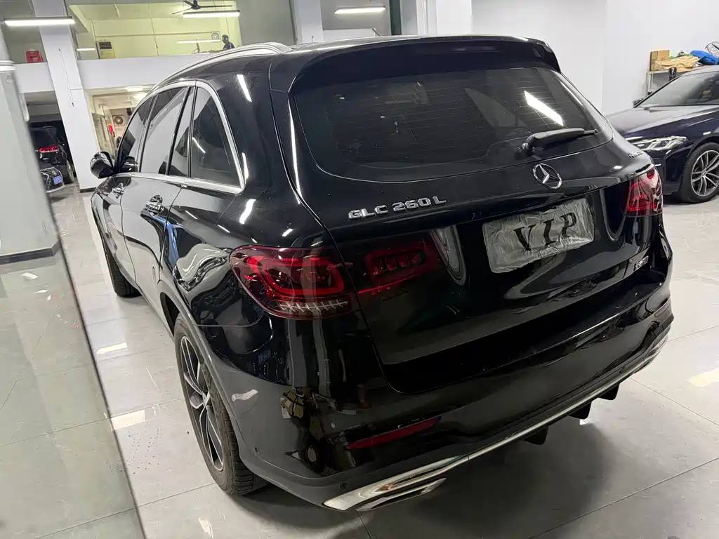 Mercedes-Benz GLC 2021