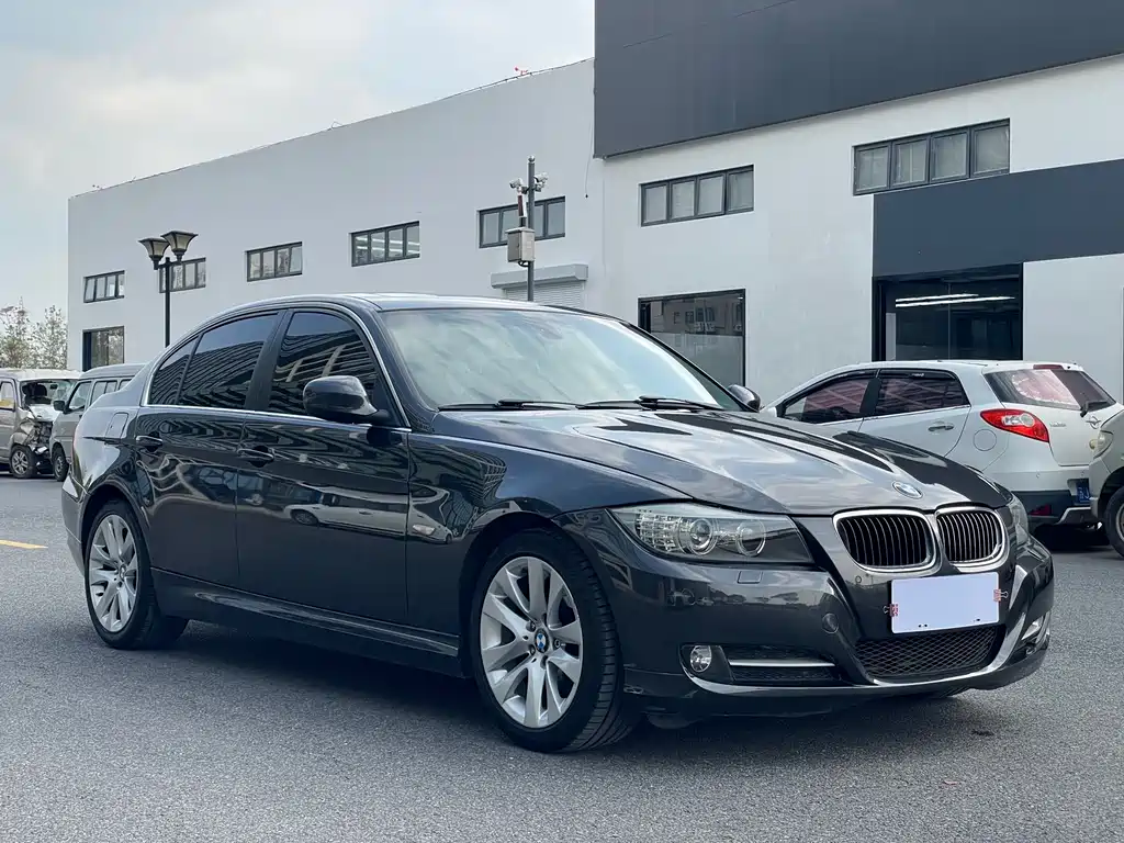 BMW 3 Series 2012 — фото 3