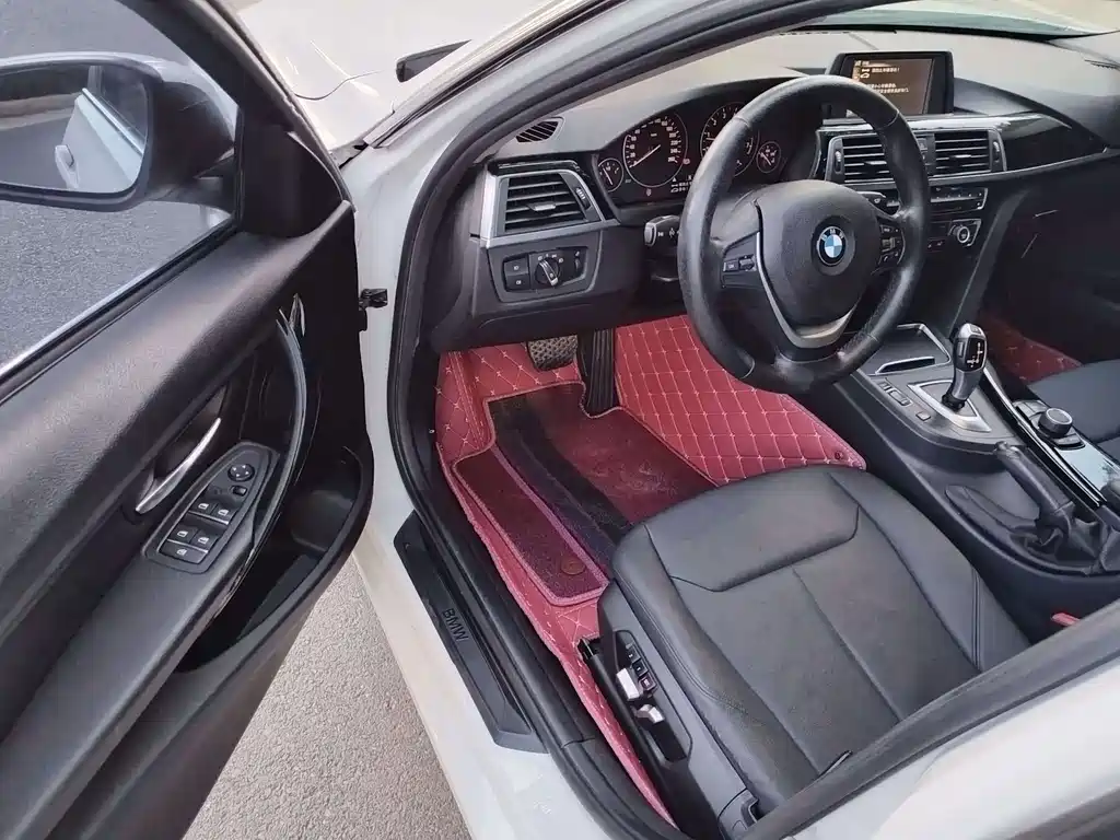 BMW 3 Series 2016