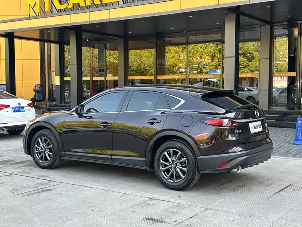 Mazda CX-4 2021