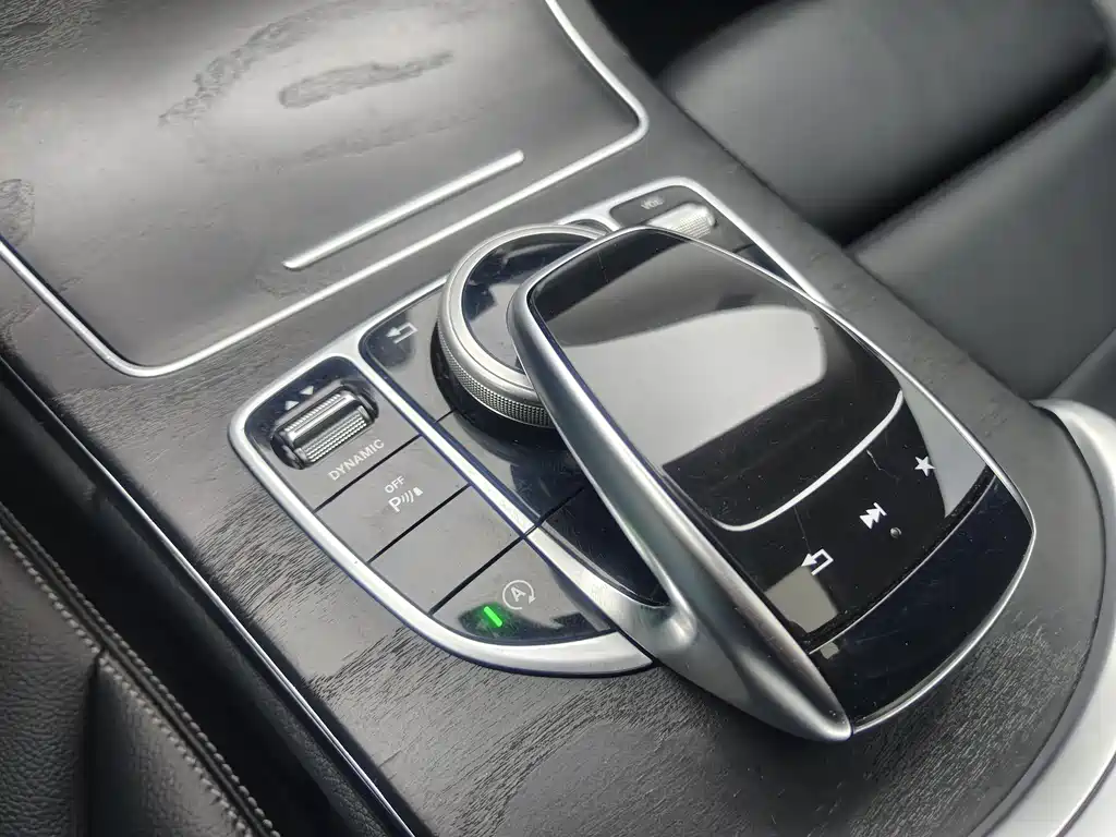 Mercedes-Benz C-Class 2017 — фото 8