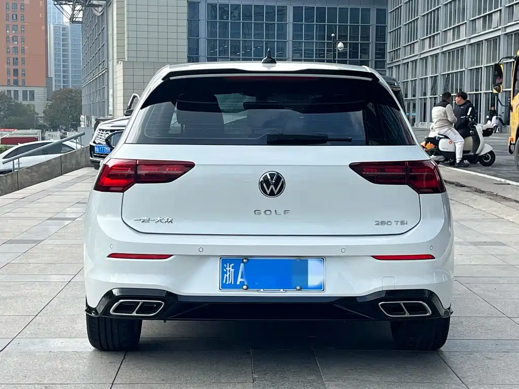 Volkswagen Golf 2022