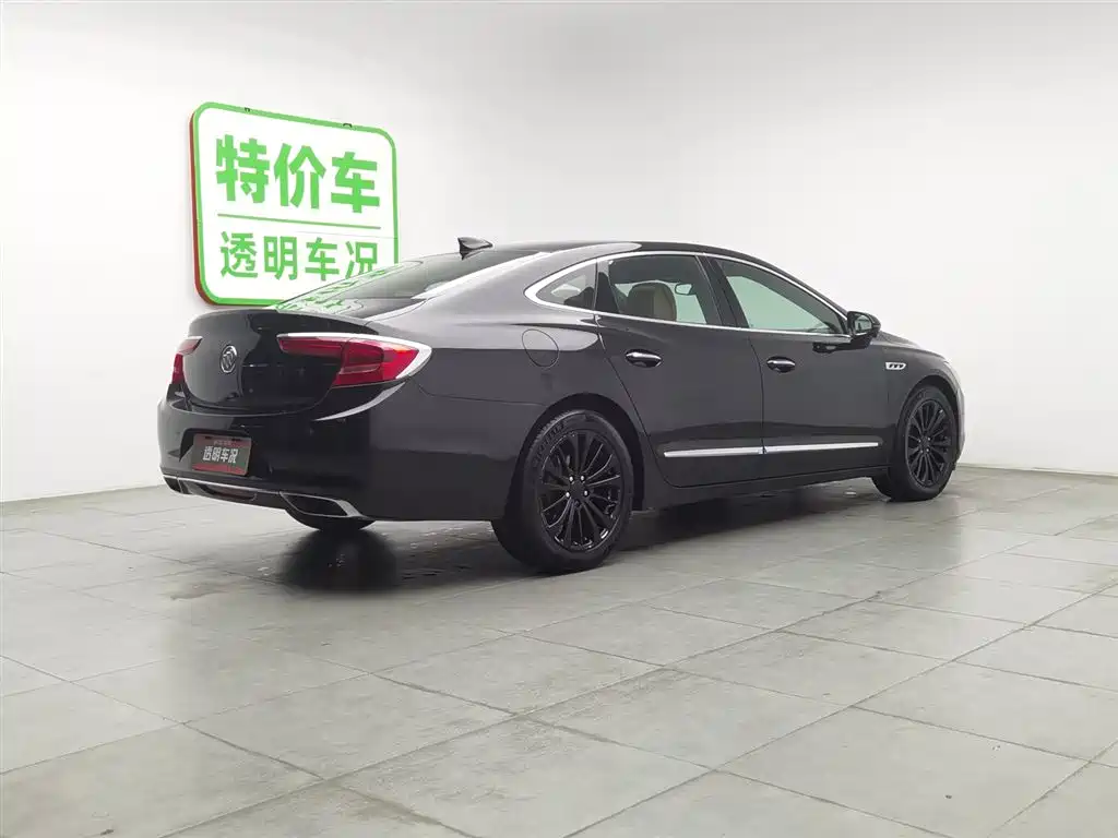 Buick LaCrosse 2018 — фото 2