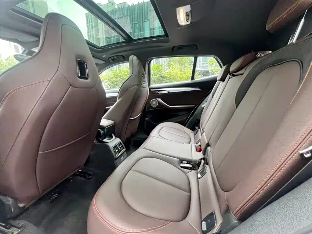 BMW X2 2022 — фото 17