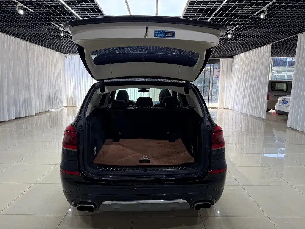 BMW X3 2020 — фото 14