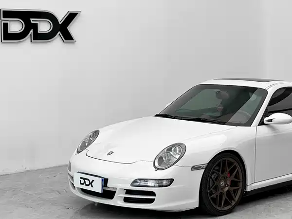 Porsche 911 2008