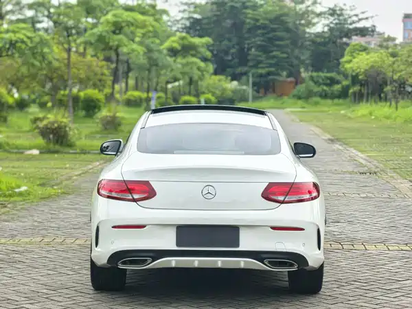 Mercedes-Benz C-Class 2016