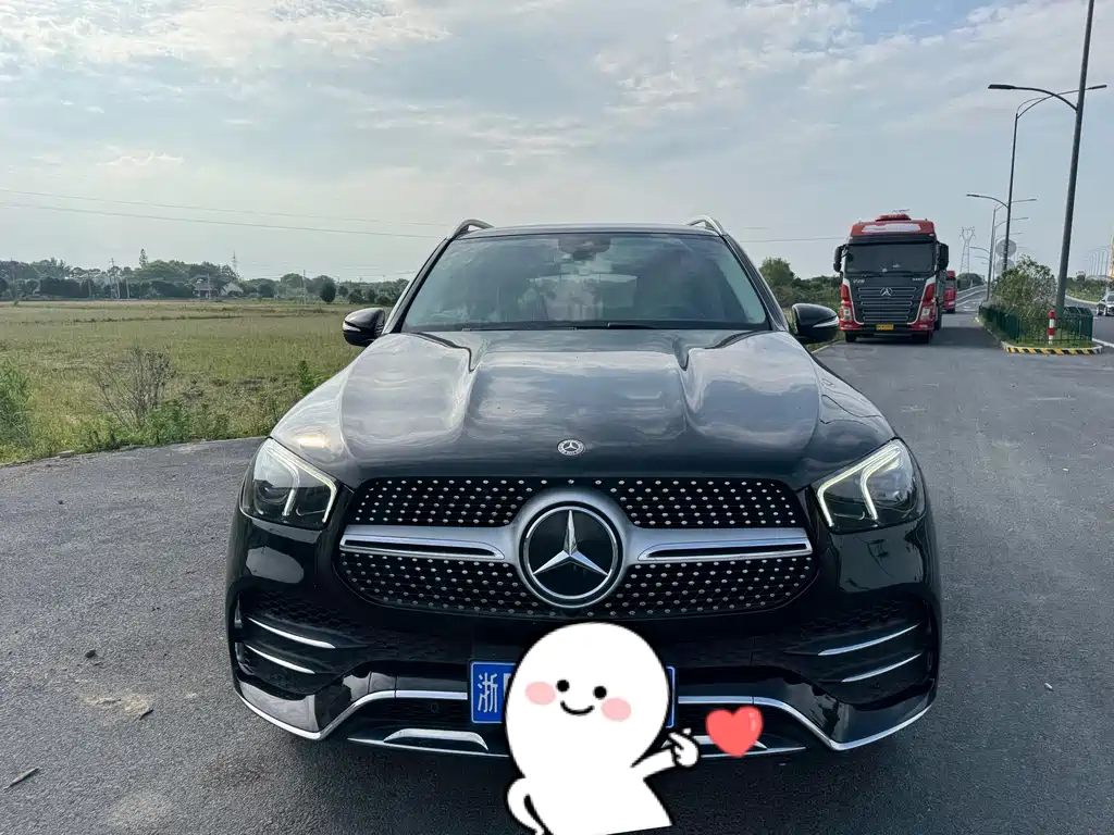 Mercedes-Benz GLE 2020 — фото 2