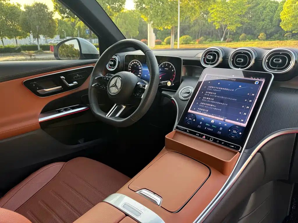 Mercedes-Benz GLC 2023 — фото 10