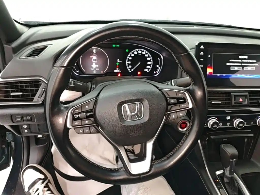 Honda Inspire 2022 — фото 7