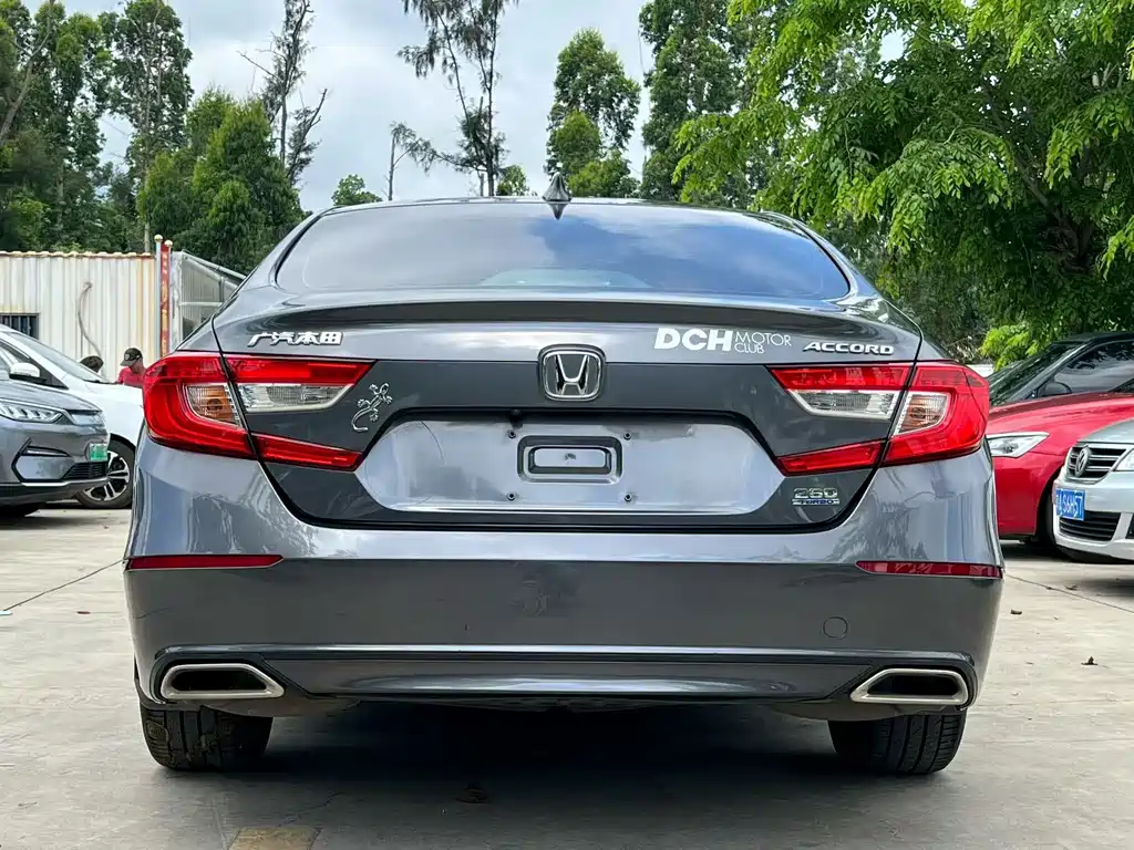 Honda Accord 2020 — фото 8