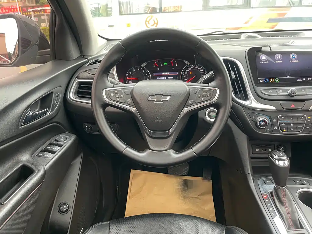 Chevrolet Equinox 2019 — фото 16