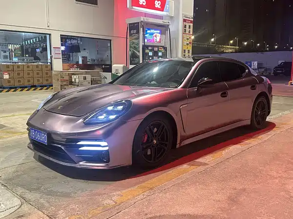 Porsche Panamera 2012