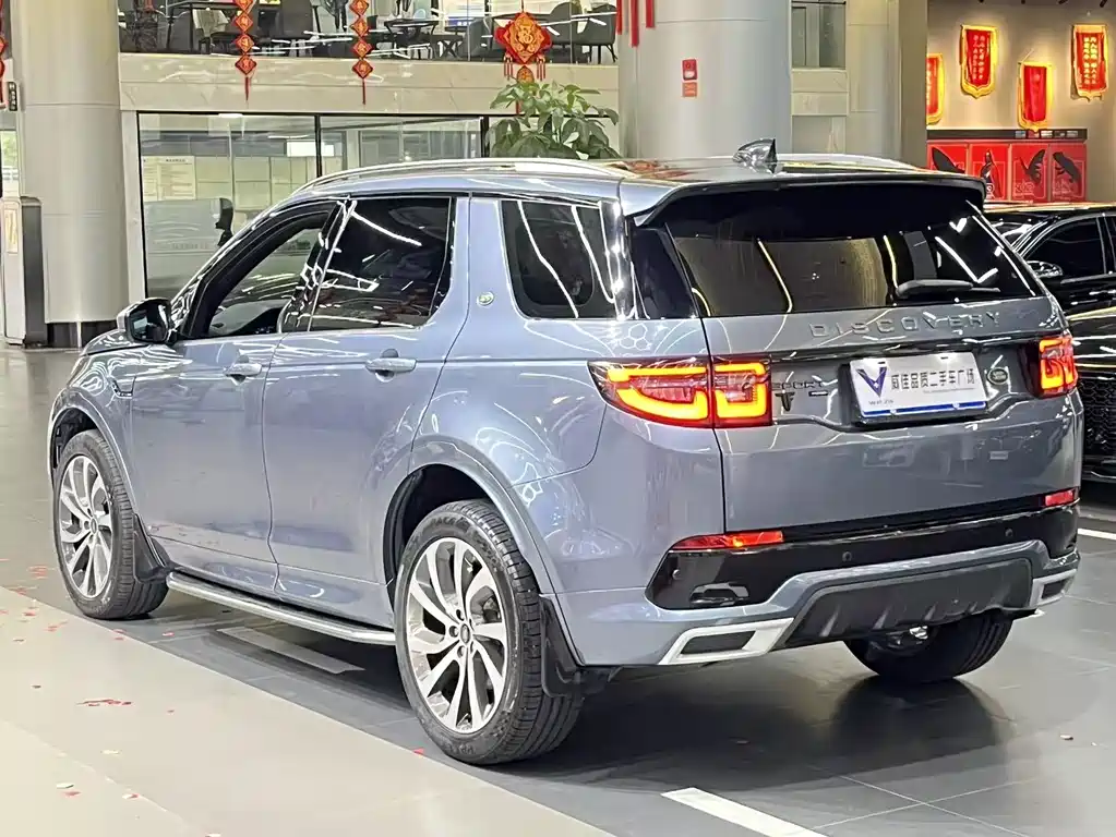 Land Rover Discovery Sport 2022 — фото 9