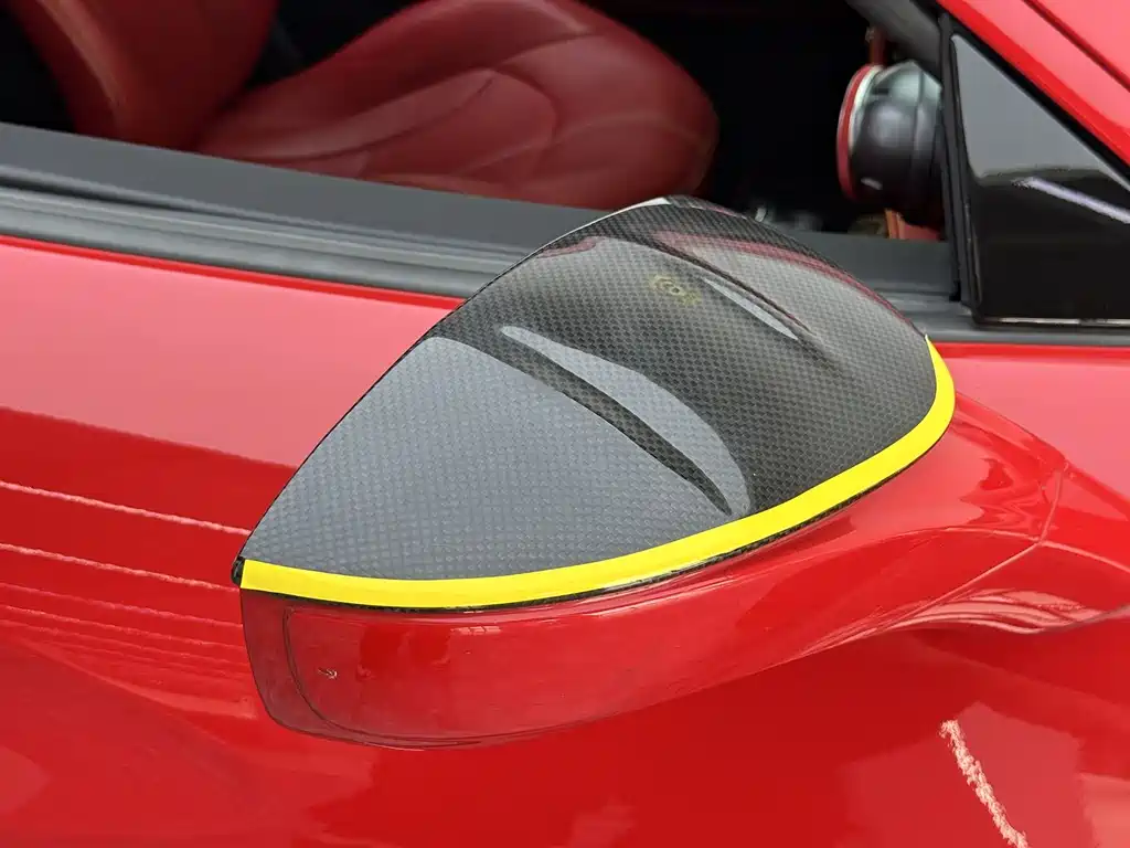 Ferrari F8 2022 — фото 15