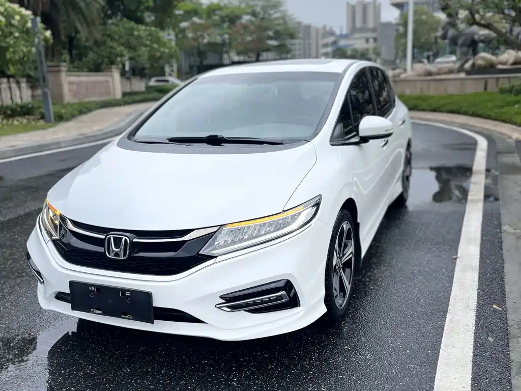 Honda Jade 2018 — фото 1