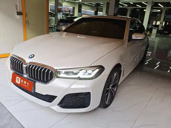 BMW 5 Series 2021