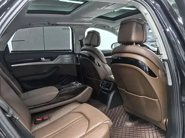 Audi A8 2014