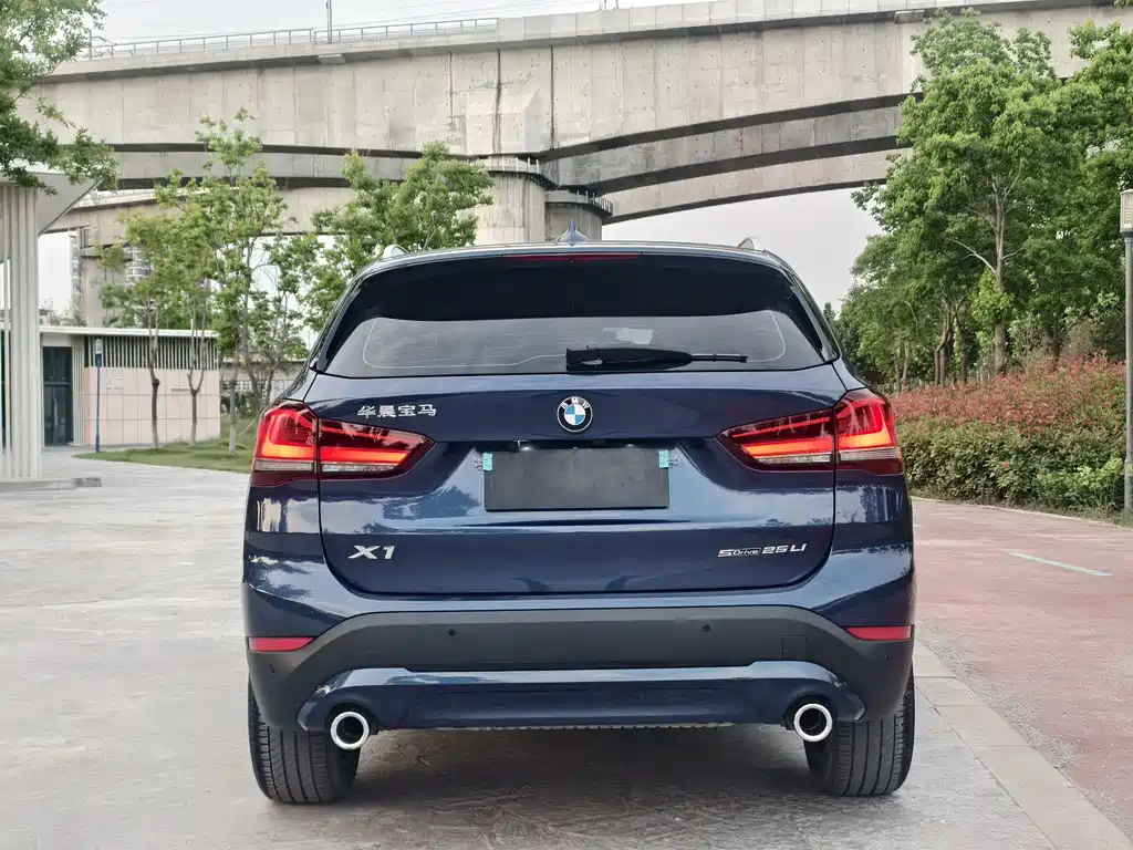 BMW X1 2020 — фото 5