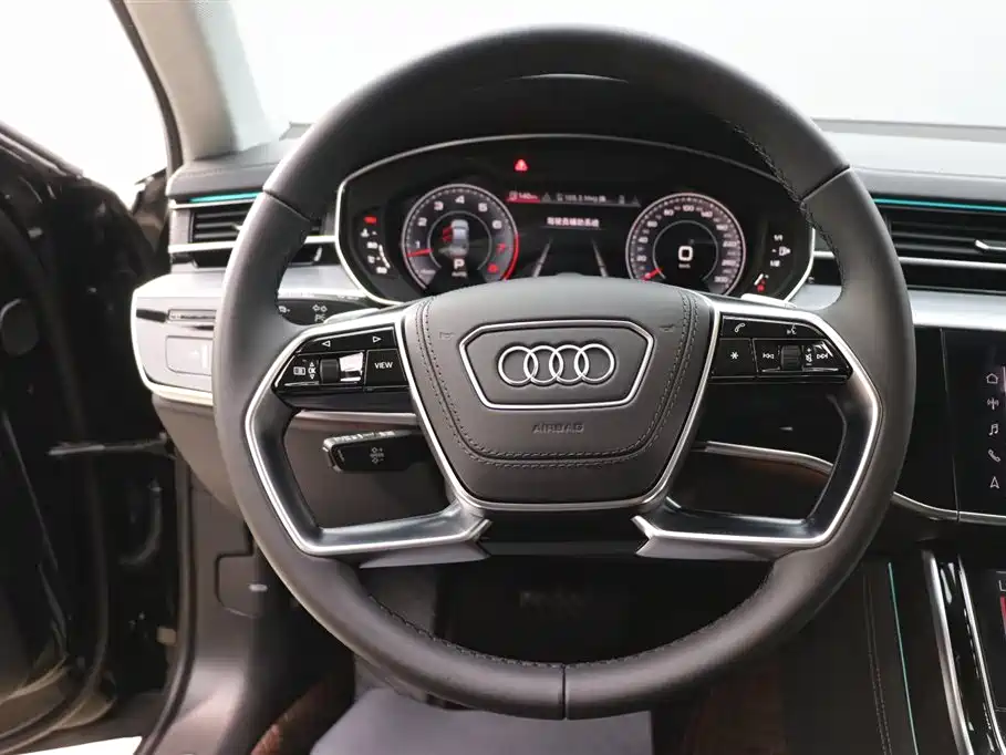 Audi A8 2025 — фото 15