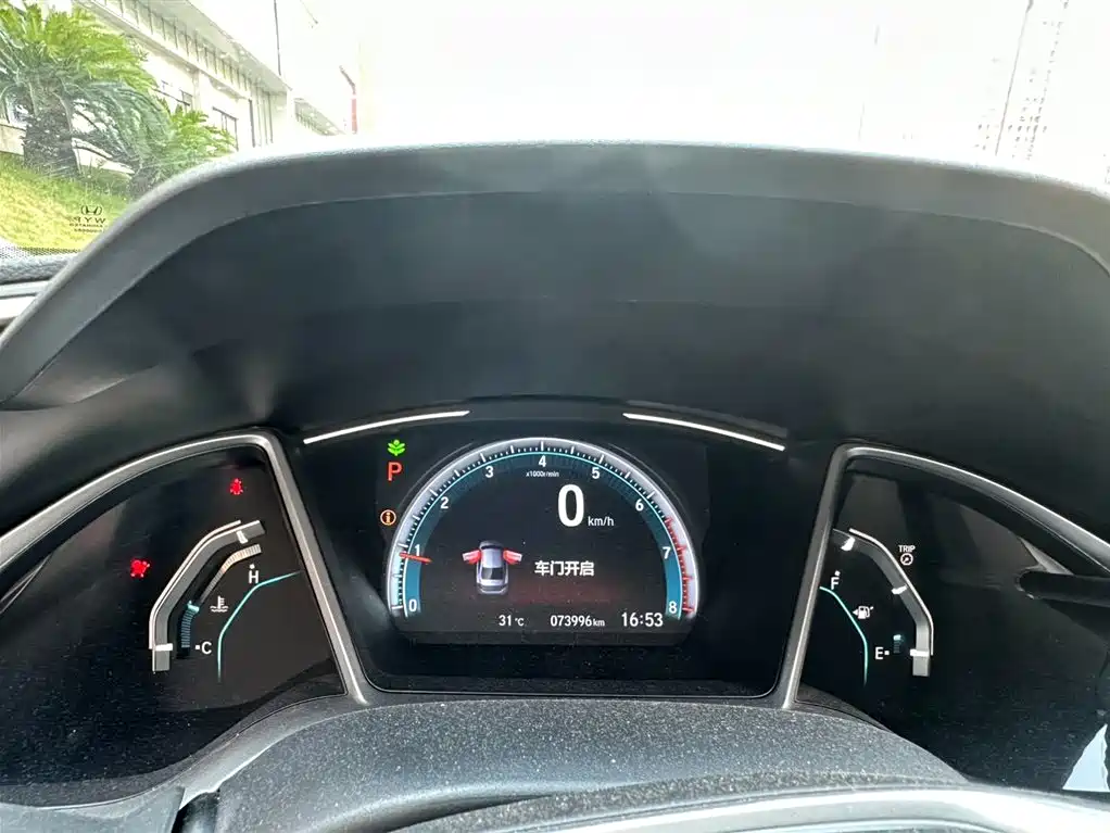 Honda Civic 2020 — фото 10