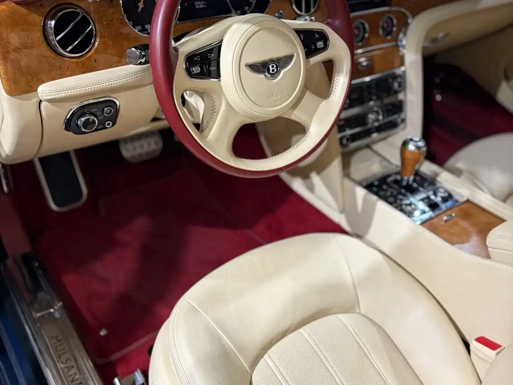 Bentley Mulsanne 2013 — фото 13