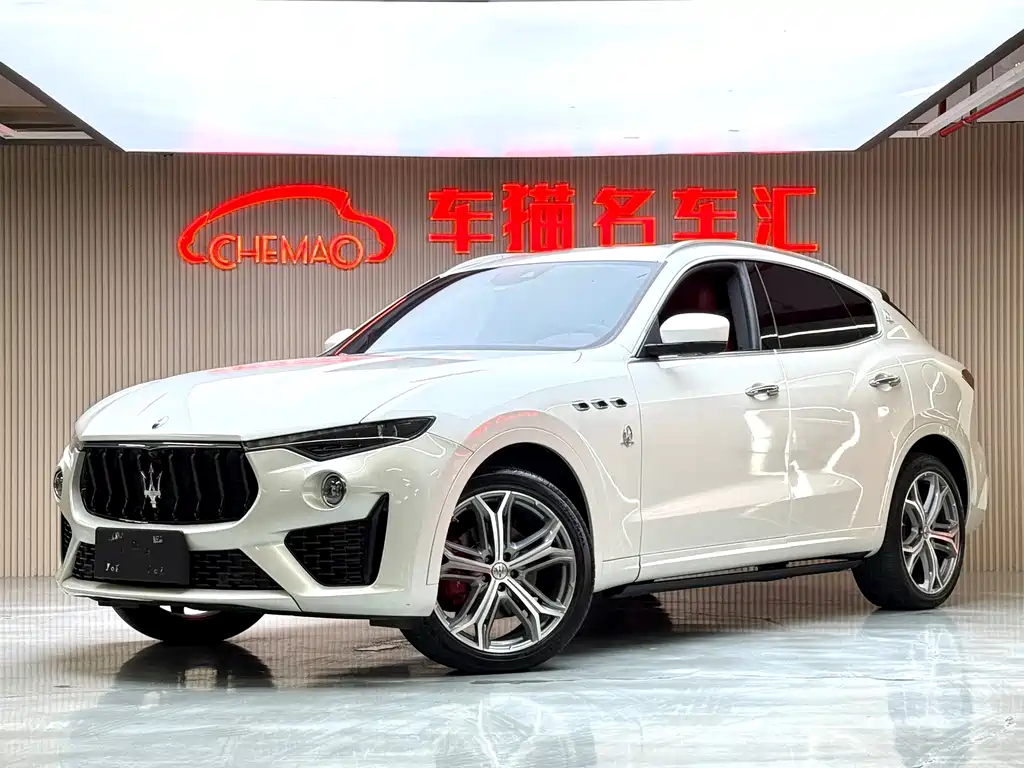 Maserati Levante 2022 — фото 1