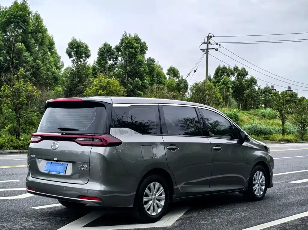 GAC Motor Trumpchi M6 2019 — фото 4