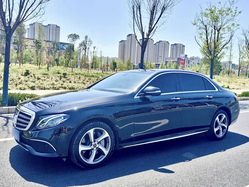Mercedes-Benz E-Class 2018 — фото 1
